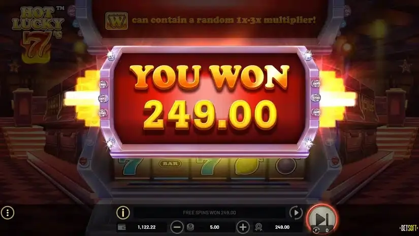 Hot Lucky 7s slot screenshot 