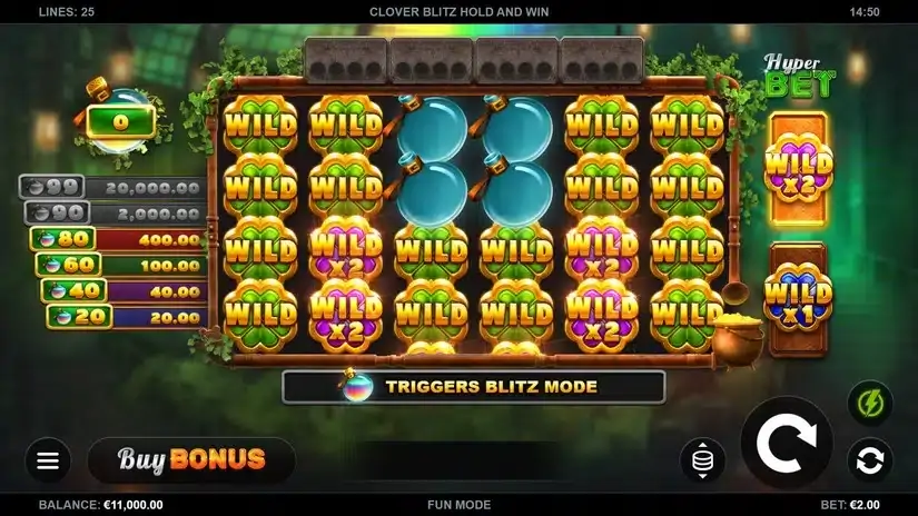 Clover Blitz Hold and Win slot screenshot 