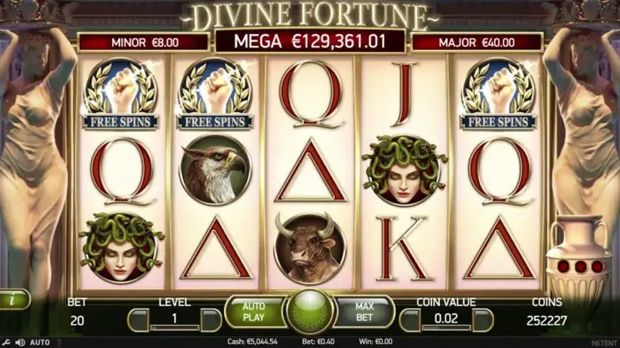 Divine Fortune slot screenshot 