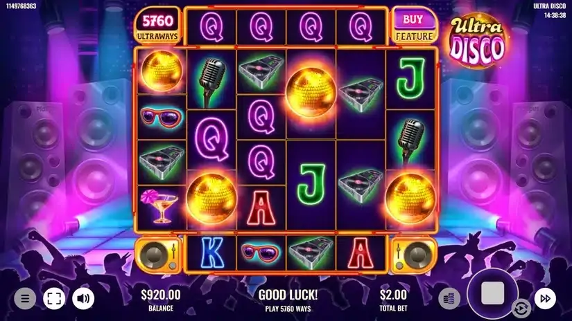 Ultra Disco slot screenshot 2