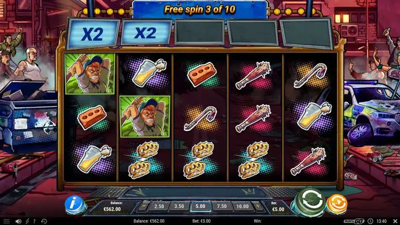 Hooligan Hustle slot screenshot 3