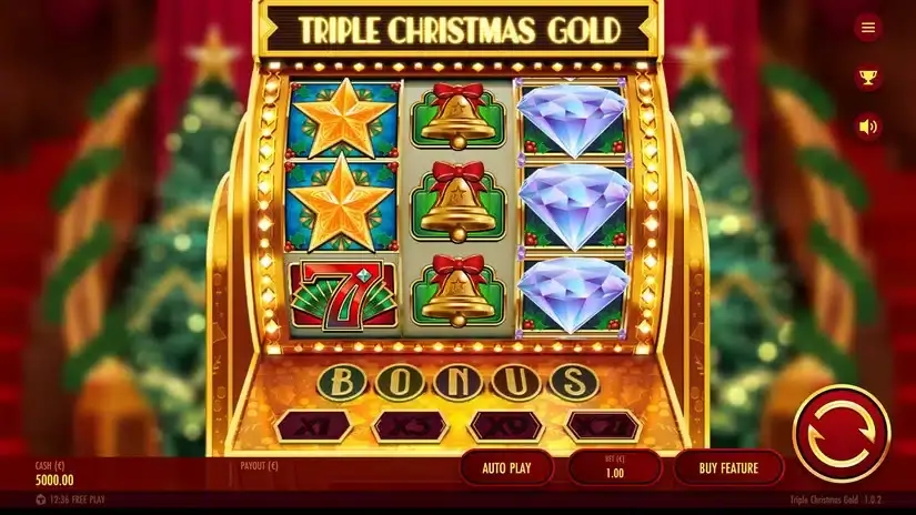Triple Christmas Gold slot screenshot 