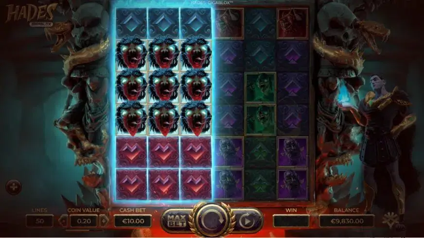 Hades Gigablox slot screenshot 3